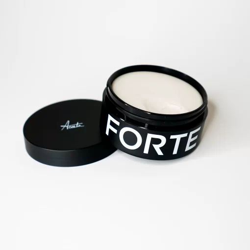 Forte Series Molding Paste open