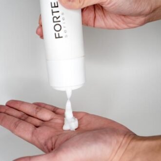 Alternative view of Forte Series Hydrating Conditioner 237ml